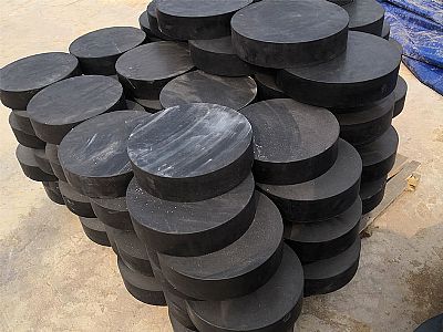 兰州板式橡胶支座由若干层橡胶片与薄钢板经加压硫化